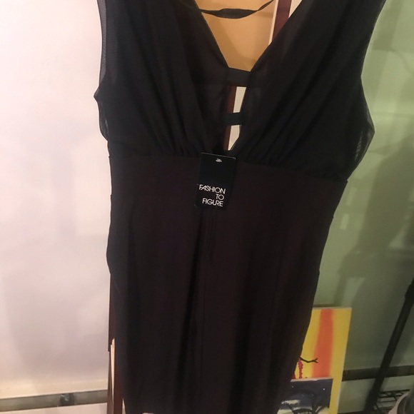 LBD - Picture 3 of 3